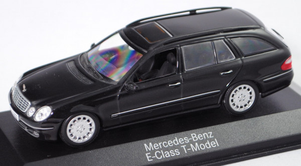 Mercedes-Benz E-Klasse T-Modell (S 211, Mod. 2003-2006), obsidianschwarz met., Minichamps, 1:43, mb