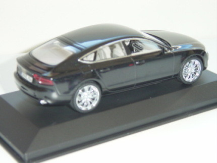 Audi A7 Sportback, Mj. 11, phantomschwarz, Kyosho, 1:43, Werbeschachtel