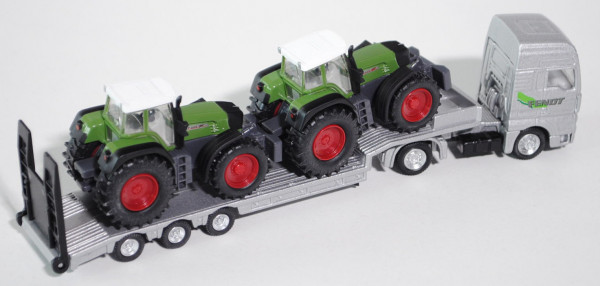 MAN TGA Tieflader mit Fendt Traktoren, silber und grün/grau, 1:87, L17mK (grün)