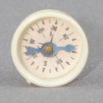 Kompass, Gehäuse mit Ø 16,40 mm elfenbein, transparente Abdeckscheibe oben, Hersteller: Siku