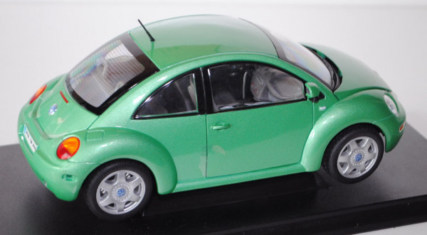 VW New Beetle (Typ 9C), Modell 1997-2005, cybergreen metallic, Türen + Motorhaube + Heckklappe zu öf