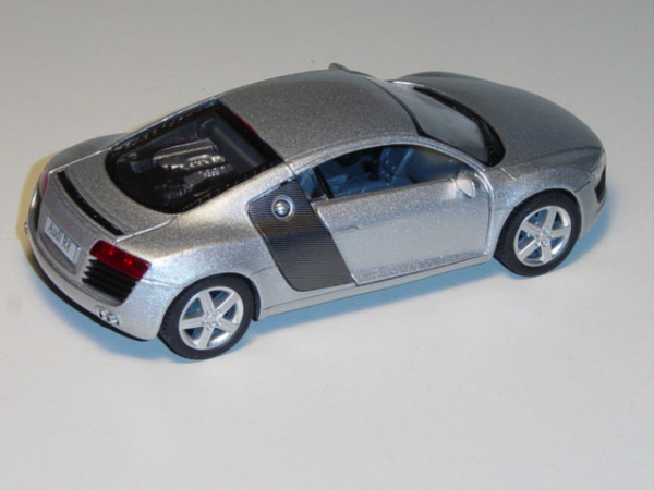 Audi R8, Mj. 2007, silber, mit Rückziehmotor, Kinsmart®, 1:36