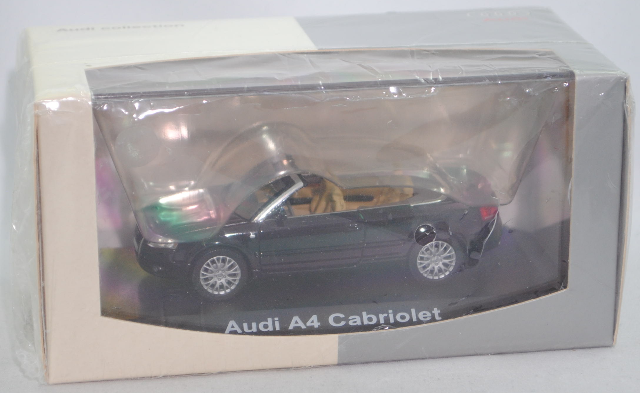 Audi A4 B7 Cabrio 2005 lichtsilber Modellauto 5010504315 Norev 1:18