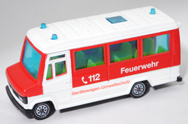 Mercedes-Benz 809 D (Mod. 86-92) Polizeibus, weiß/rot, C 112 Feuerwehr, 1 Tür weg, SIKU, 1:55, Umbau