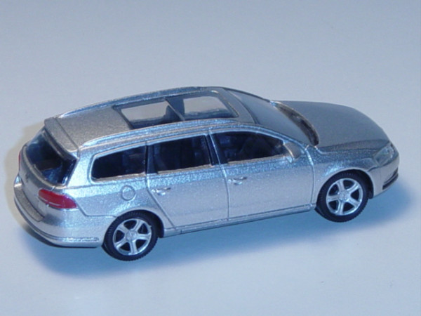 VW Passat Variant (B7, Typ 3C), Modell 2010-, reflexsilber metallic, 1:50, Norev, Werbeschachtel