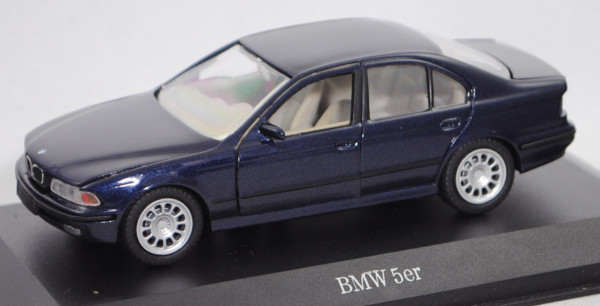 BMW 5er (E39, Modell 1995-2000), montrealblau metallic, Rückleuchten weg, Schabak, 1:43, PC-Box