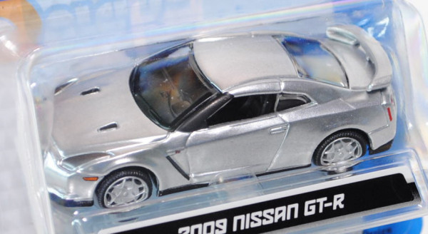 Nissan GT-R (R35, Modell 2008-2010), weißaluminiummetallic, innen schwarz, Bburago, 1:64, Blister