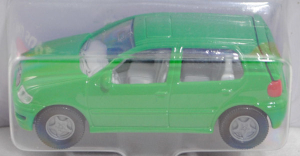 00000 VW Polo 1.4 Trendline 5-Türer (Mod. 99-01), grün, VW-Zeichen im Grill 2,0 mm hoch, SIKU, P26