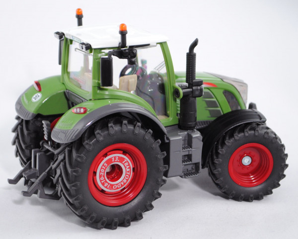 Fendt 724 Vario (2015) Traktor (Modell 2014-), resedagrün/dunkel-basaltgrau, Aufkleber TRAKTORADO vo