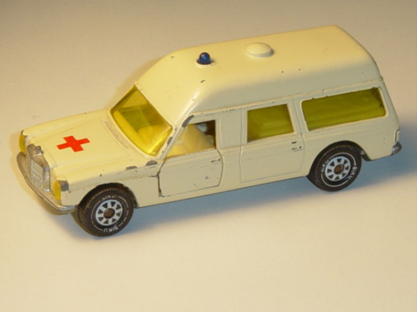 Mercedes 250/8 Binz-Europ 1200 L Krankenwagen, hellelfenbein, Verglasung gelb, B5, minimale Farbabpl