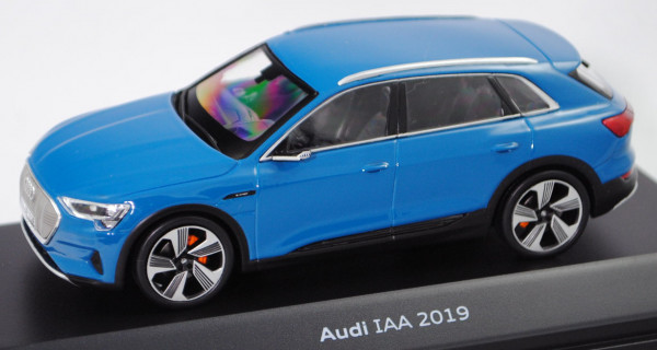 Audi e-tron advanced 55 quattro (Mod. 18-19), antiguablau, Audi IAA 2019, Minimax, 1:43, Werbebox