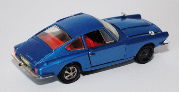 BMW 1600 GT, Modell 1967-1968, blaumetallic, Motorhaube und Türen zu öffnen, Sitzlehnen klappbar, Fr