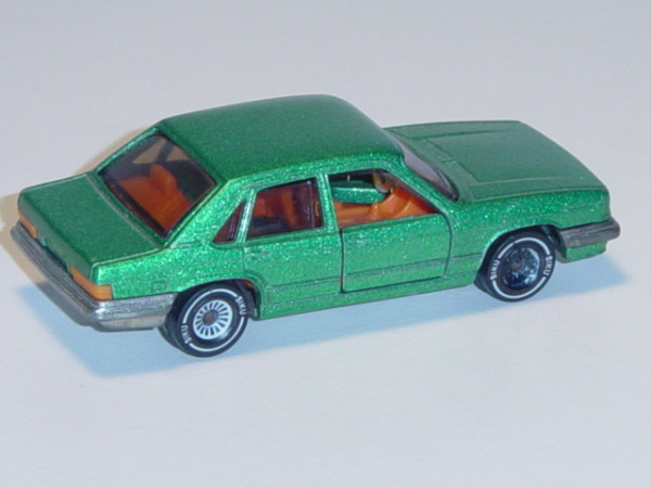 Audi 200 5T (C2, Typ 43), Modell 1979-1982, grünmetallic, B4, Achsen etwas krumm, Scheibe hängt durc