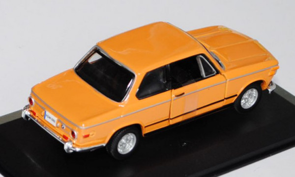 BMW 2002 tii (Typ E10, Modell 1968-1972, Baujahr 1972), orange, innen schwarz, Türen zu öffnen, Bbur