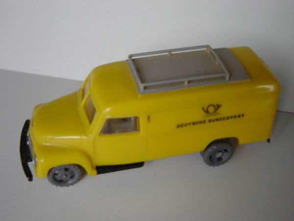 Opel Blitz Postwagen, zinkgelb, Chassis silber, Felgen grau
