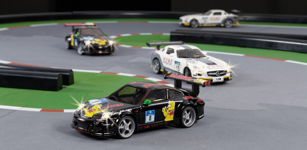Starterset SIKU Racing GT Challange, incl. 2 Rennwagen (Mercedes SLS GT und Porsche 911 GT3) mit Akk