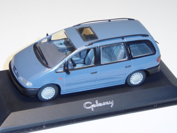 Ford Galaxy 2000 - 2006, graublau, Ford Modellauto-Kollektion, Minichamps, 1:43, PC-Box, Werbeschach