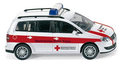DRK - VW Touran GP (Typ 1T), Modell 2006-2010, weiß, Bayrisches Rotes Kreuz / Bereitschaft Passau II