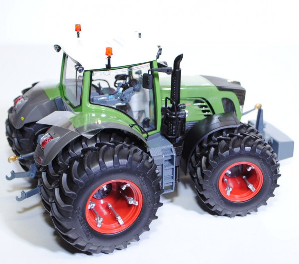 Fendt 939 Vario Traktor mit Zwillingsbereifung, resedagrün/grau, 1:32, Wiking, Werbeschachtel