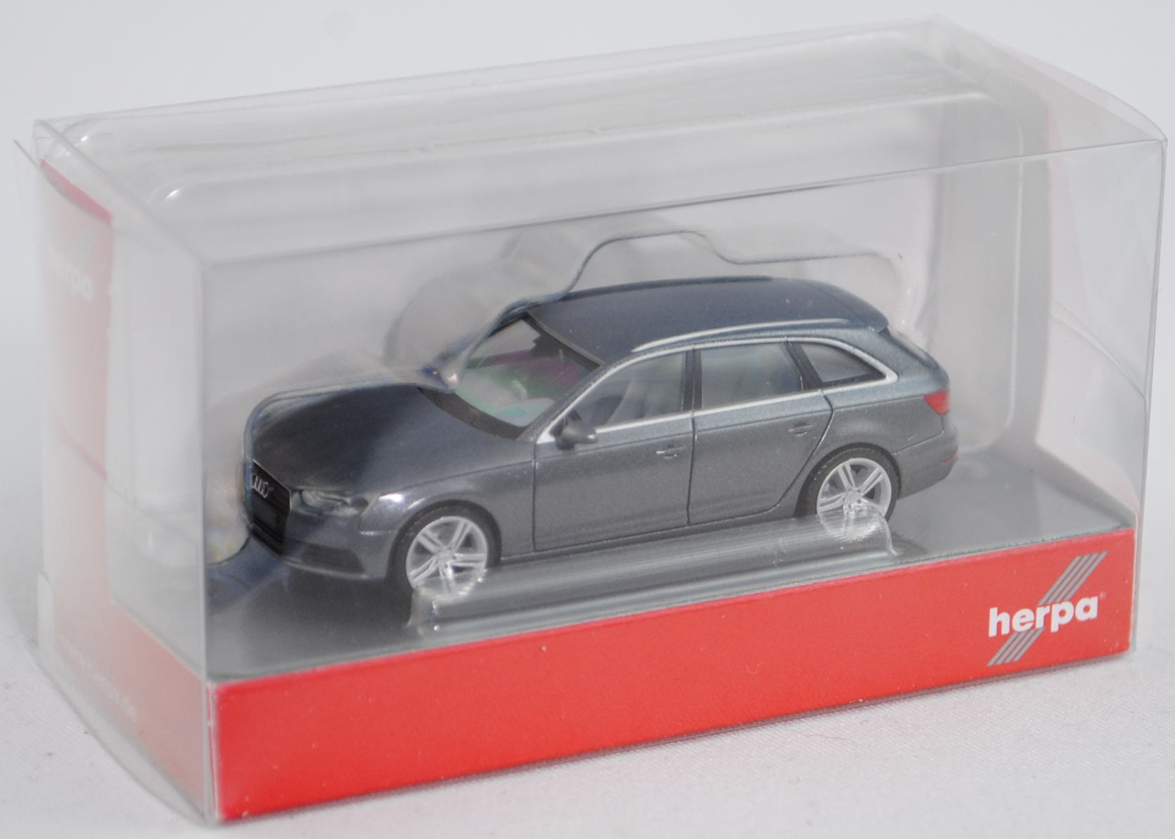 Herpa 038577-004 H0 Audi A4 Avant distriktgrün metalic, Modellautos 1:87  Spur H0