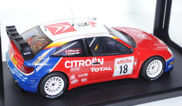 Citroen Xsara WRC 2003 (dreitüriges Schrägheck, Coupé), Modell 1998-2004, reinweiß/feuerrot/ultramar