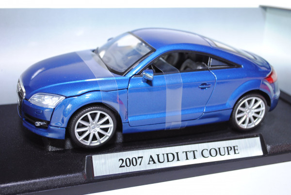 Audi TT Coupe, Mj. 2007, dunkelblaumetallic, innen schwarz, Lenkrad schwarz, MondoMotors, 1:18, mb