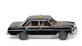 Taxi - Mercedes 200/8, Typ W 114 / W 115, Model 1968-1976, schwarz, Sondermodell INTERMODELLBAU DORT