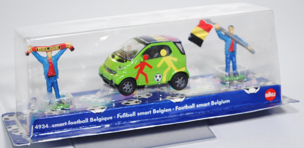 00000 Fussball-smart fortwo coupé passion-Belgien (Mod. 03-07), gelbgrün, mit 2 Figuren, P30