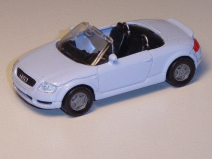 Audi TT Roadster 1.8 T quattro (Typ 8N), Modell 1999-2006, hellblau, ohne Verdeck