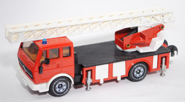 00004 Mercedes 2232 Feuerwehr-Drehleiter, verkehrsrot/cremeweiß, FS geschlossen, L10