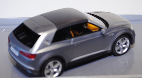 Audi Q2 concept Crosslane Coupe, Paris MotorShow 2012, graumetallic, Looksmart Models, 1:43, Werbesc