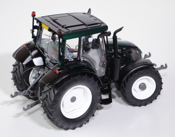 Valtra N143 HT3 Traktor, moosgrünmetallic/schwarz, Sondermodell SIMA 2013, 1:32, Wiking, Werbeschach