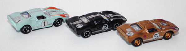 Ford GT40 Dreifachtriumpf Le Mans 1966, pastelltürkis (Nr. 1) / schwarz (nr. 2) / beigebraunmetallic