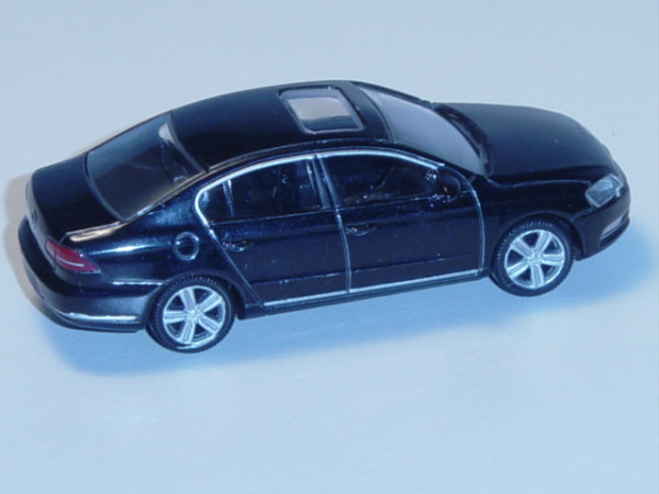 VW Passat Limousine (B7, Typ 3C), Modell 2010-, deep black perleffekt, 1:50, Norev, Werbeschachtel