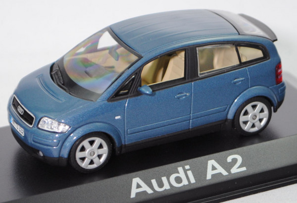 Audi A2 1.4 / 1.4 TDI (Typ 8Z, Vorfacel., Mod. 00-03), atlantikblau perleffekt, Minichamps, 1:43, mb