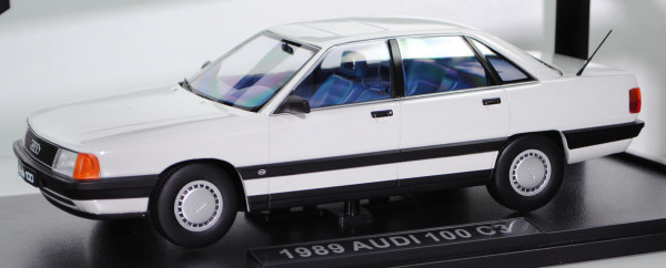 Audi 100 2.3 E (Baureihe C3, Typ 44, Facelift 1988, Modell 1988-1991), alpinweiß, TRIPLE9, 1:18, mb