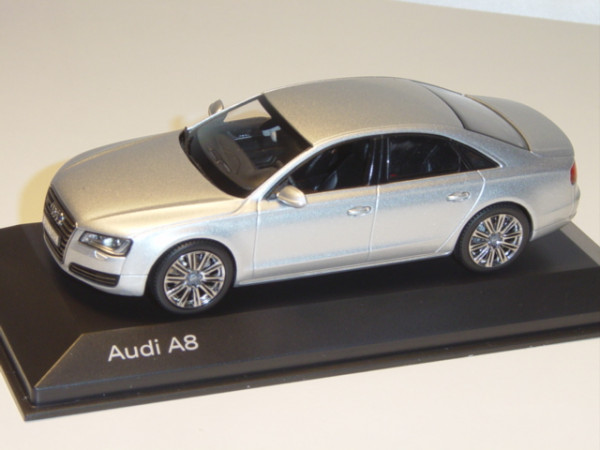 Audi A8, Mj. 10, eissilber, Kyosho, 1:43, Werbeschachtel