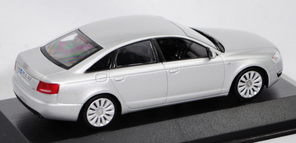 Audi A6 3.2 quattro (C6, Typ 4F, Modell 2004-2008), lichtsilber, Minichamps, 1:43, Werbeschachtel (n