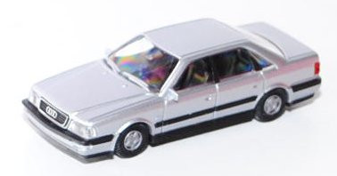 Audi V8 (D11, Typ 4C, Modell 1988-1994), silbermet., innen schwarz, kleine Felgen, Rietze, 1:87, mb