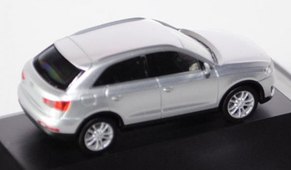 Audi Q3 (Typ 8U), Modell 2011-2015, eissilber, Herpa, 1:87, Werbeschachtel