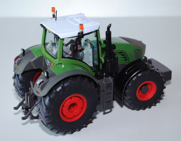 00302 Fendt 930 Vario ET Traktor (Modell 2010-2015), hell-grasgrün/hell-umbragrau/mattschwarz, NL-Nu