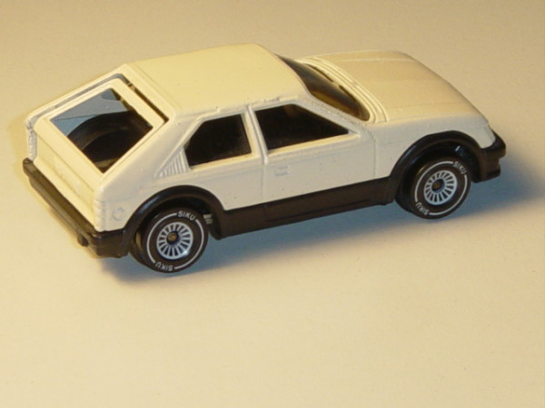 00001 Opel Kadett SR (Typ D), Modell 1979-1984, cremeweiß, Glas rauch, B4