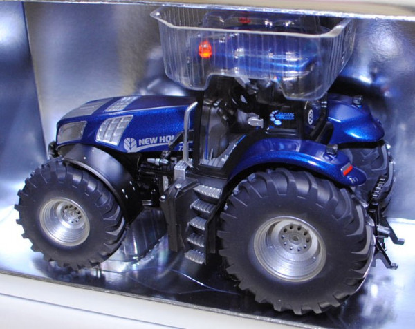 00402 New Holland T8.390 Tier 4A Traktor (Modell 2011-2013), dunkel-enzianblaumetallic/mattschwarz/s