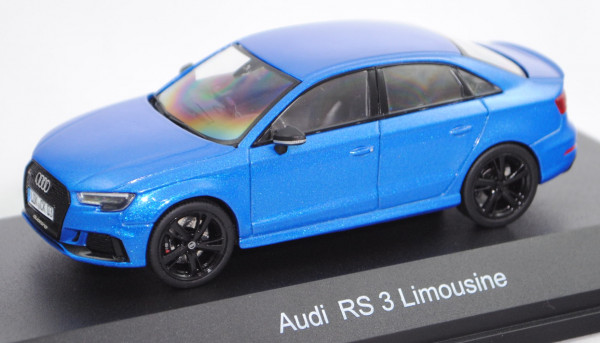 Audi RS3 Limousine (Typ 8V, Modell 2017-), arablau kristalleffekt, iScale, 1:43, PVC-Box